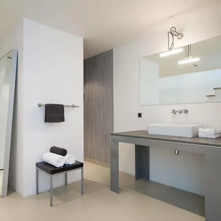 Stroom Hotel 4*